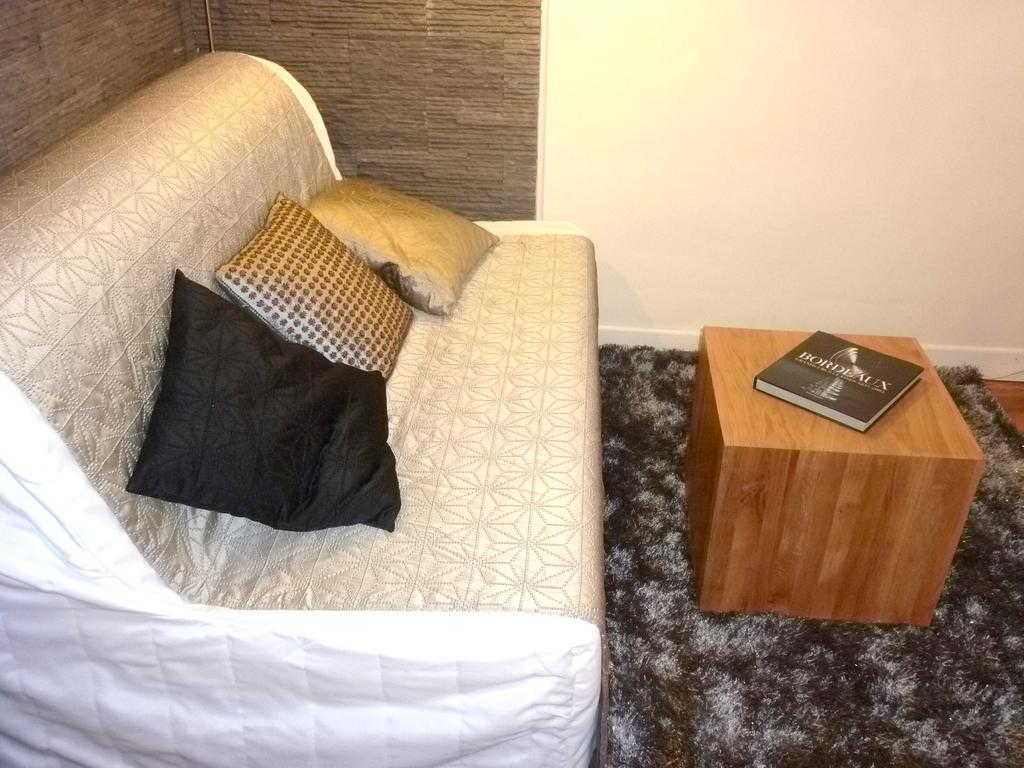 Appartement "Princesse Eleonore" - Centre Historique Бордо Екстериор снимка